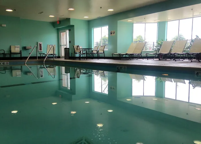Hotel Hampton &
