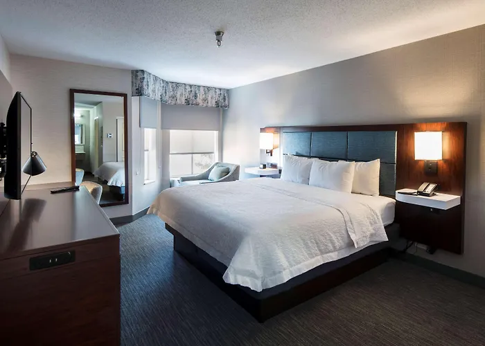 Hampton & Hotel Lincolnshire